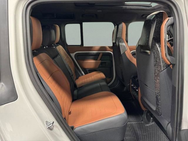 New 2026 Land Rover Defender 110 OCTA AWD/4WD image 10