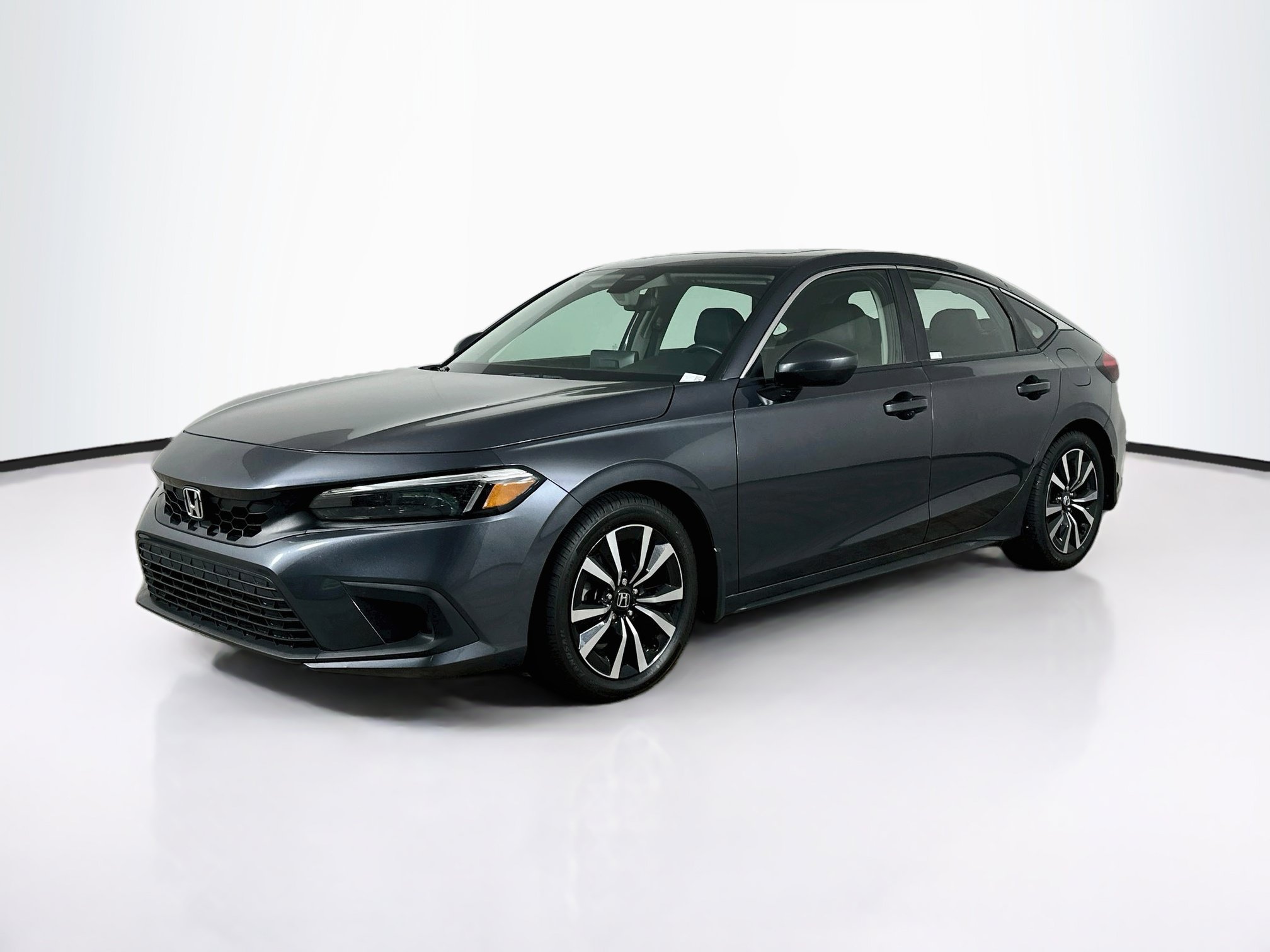 Used 2024 Honda Civic EX-L image 3