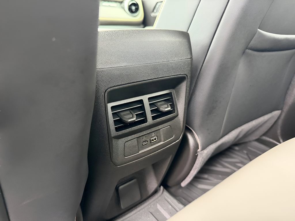 Used 2025 Chevrolet Colorado ZR2 w/ ZR2 Bison Edition AWD/4WD image 32