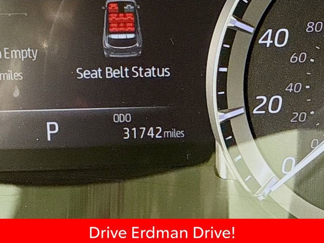 Used 2023 Toyota Highlander L image 33