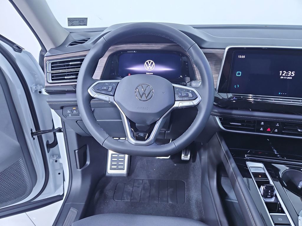 New 2026 Volkswagen Atlas SEL Premium R-Line image 13