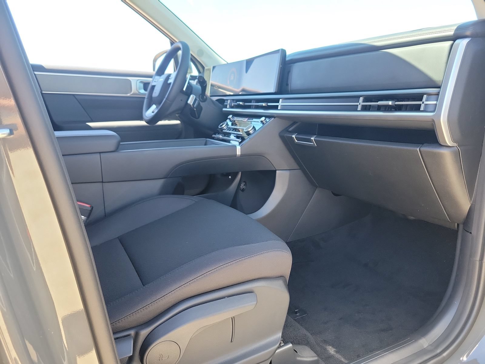 New 2026 Hyundai Santa Fe SE FWD image 17