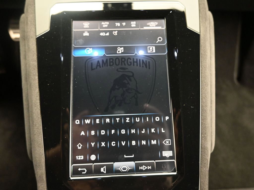 Used 2023 Lamborghini Huracan Tecnica image 25