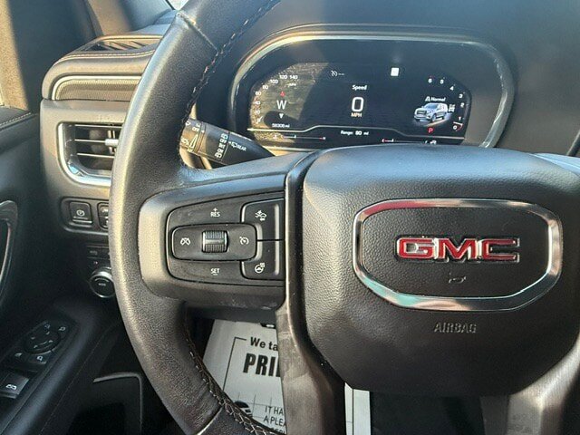 Used 2023 GMC Yukon AT4 AWD/4WD image 23