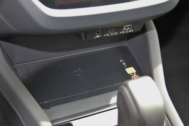 Certified 2025 Subaru Forester Premium image 28