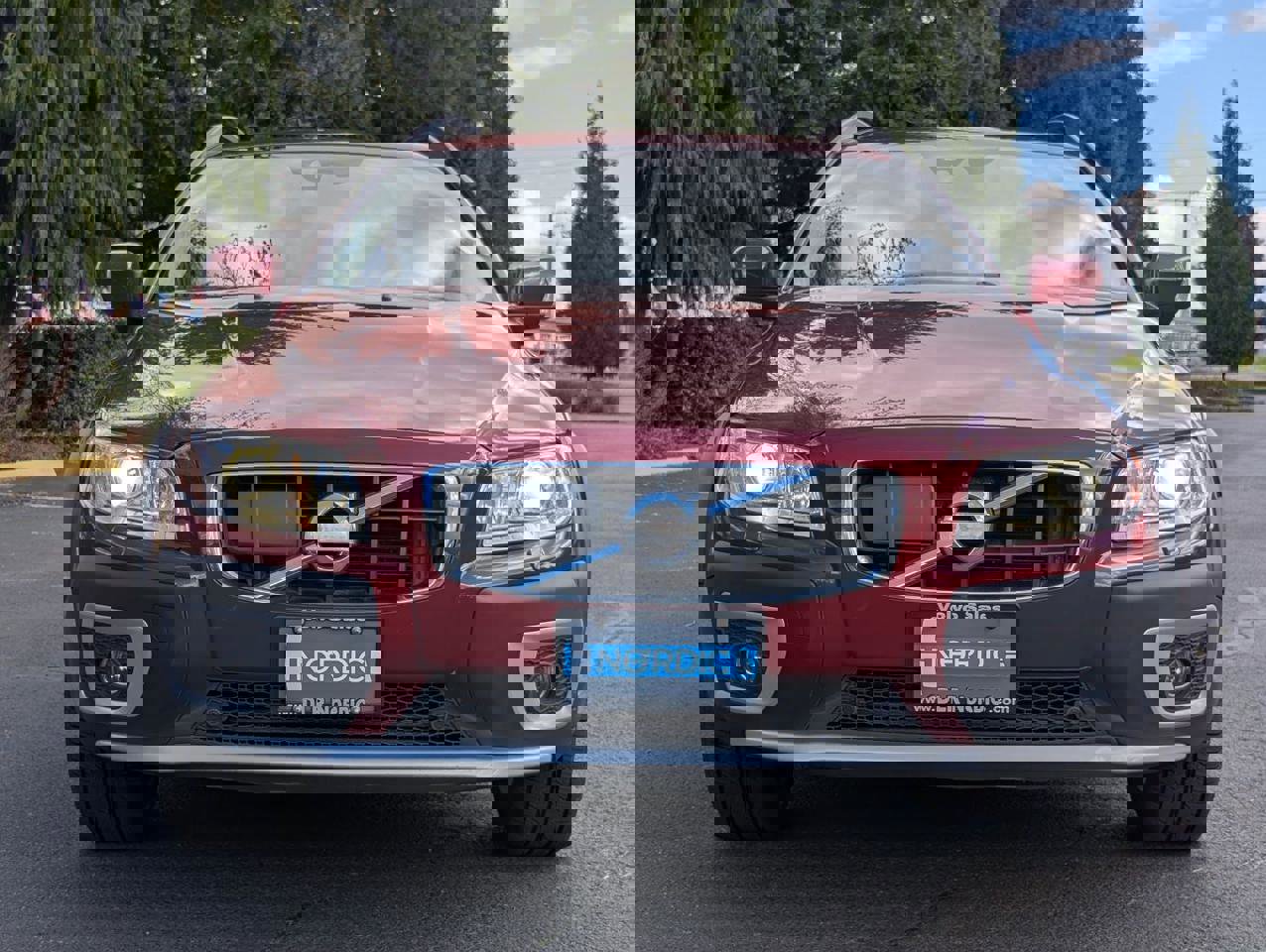 Used 2012 Volvo XC70 T6 Platinum image 2