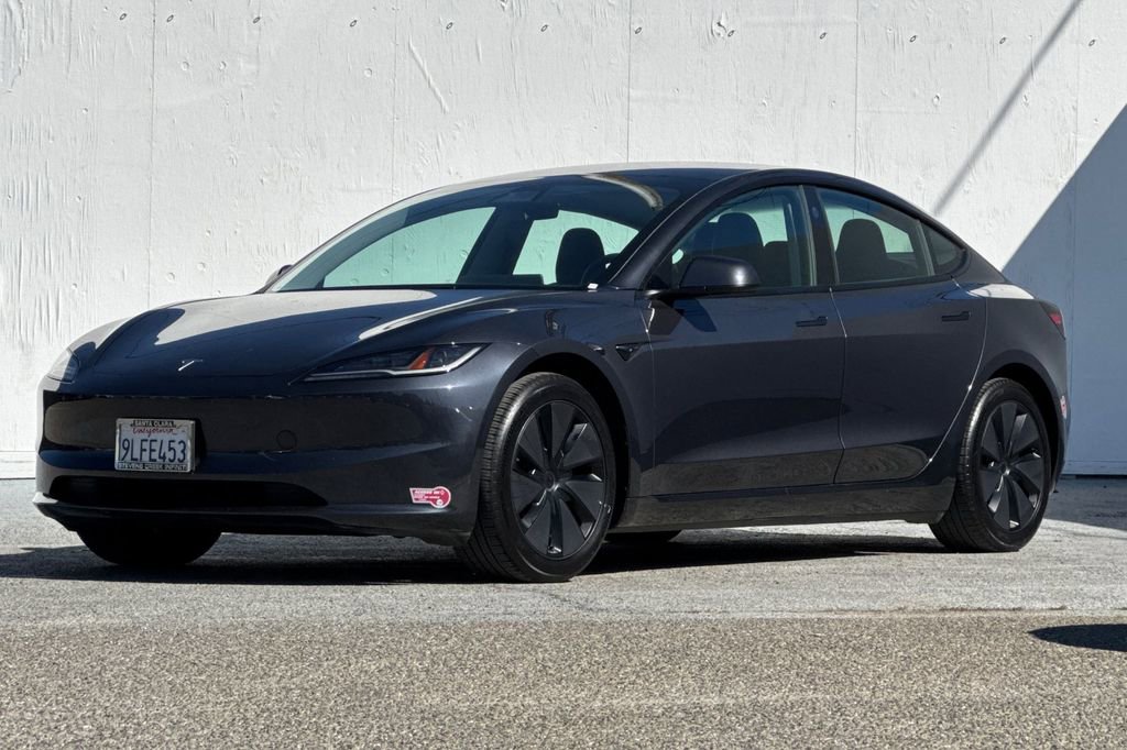 Used 2024 Tesla Model 3 Standard Range RWD image 7