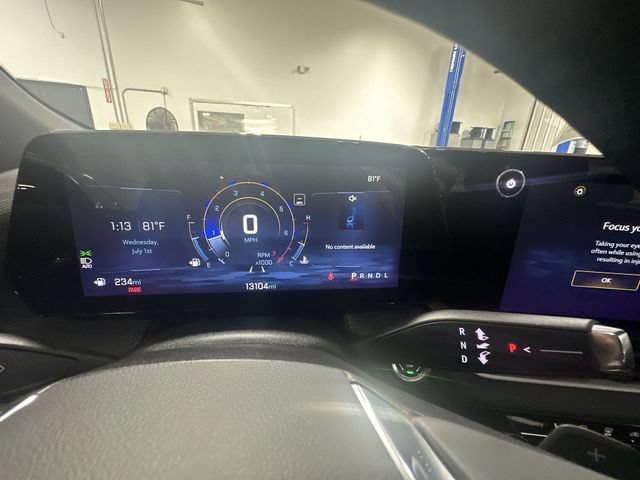 Used 2025 Chevrolet Equinox LT w/ Safety and Technology Package FWD image 14