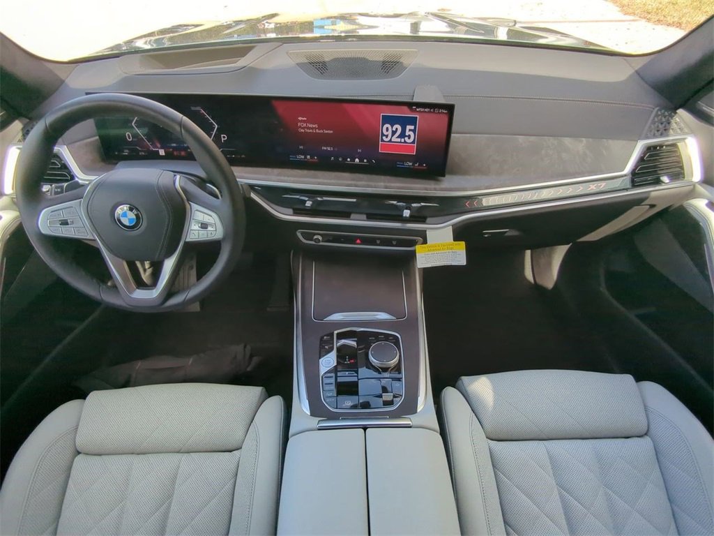 New 2026 BMW X7 xDrive40i image 15
