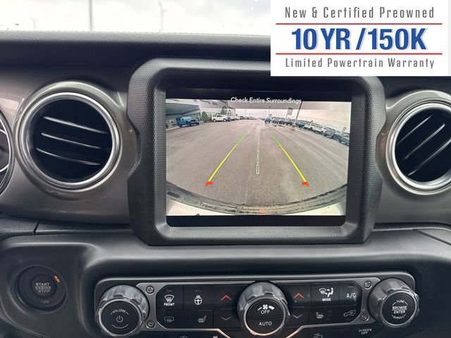 Used 2022 Jeep Wrangler Unlimited Sahara w/ Cold Weather Group image 26