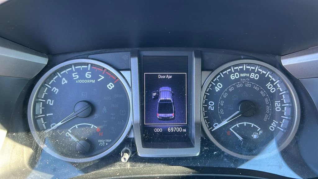 Used 2019 Toyota Tacoma SR5 image 12