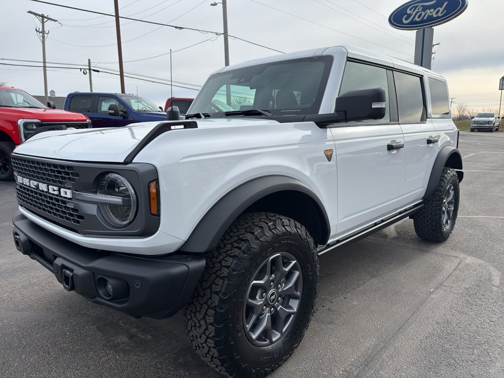 New 2025 Ford Bronco Badlands AWD/4WD image 4
