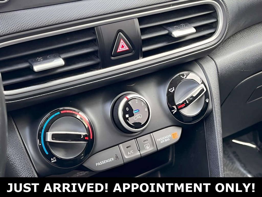 Used 2021 Hyundai Kona SEL Plus AWD/4WD image 24