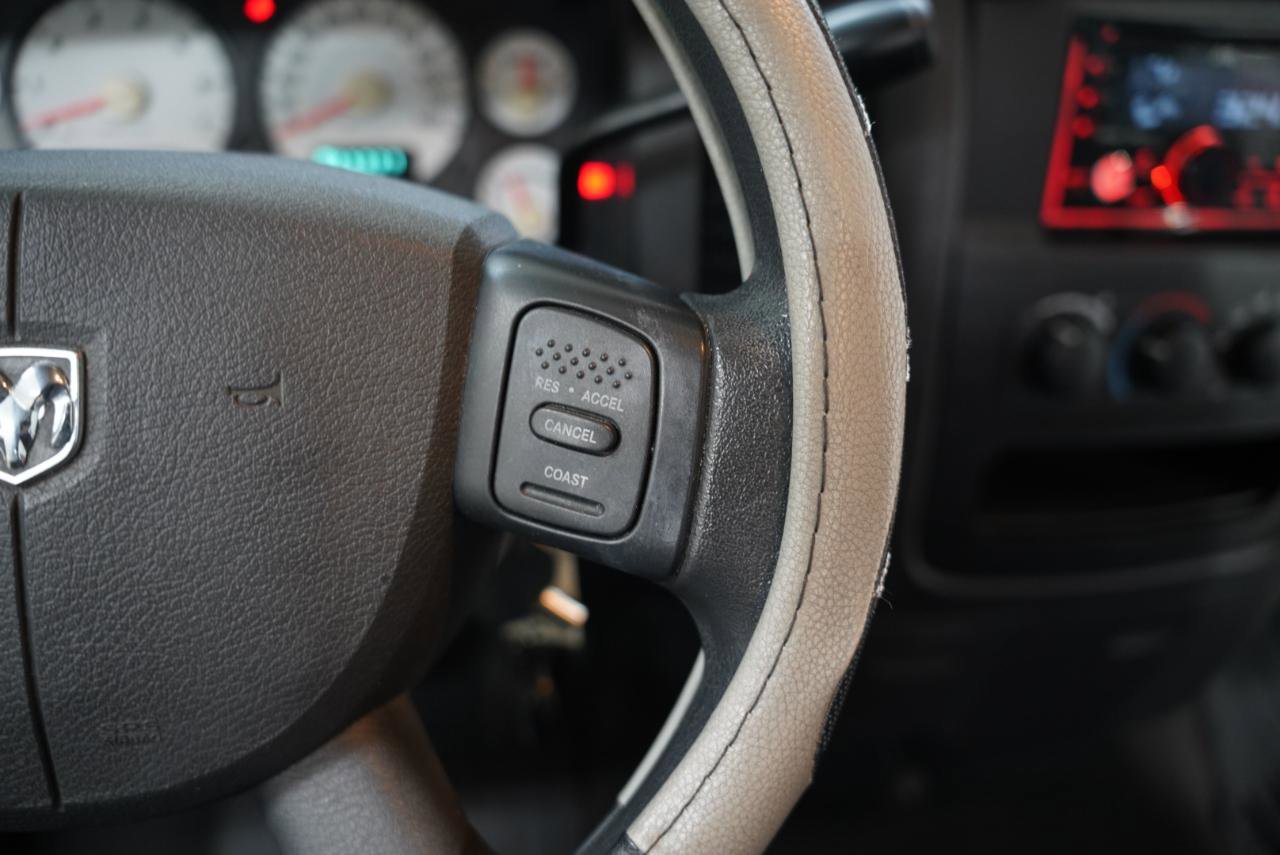 Used 2004 Dodge Ram 1500 Truck SLT w/ Sport Appearance Group image 14