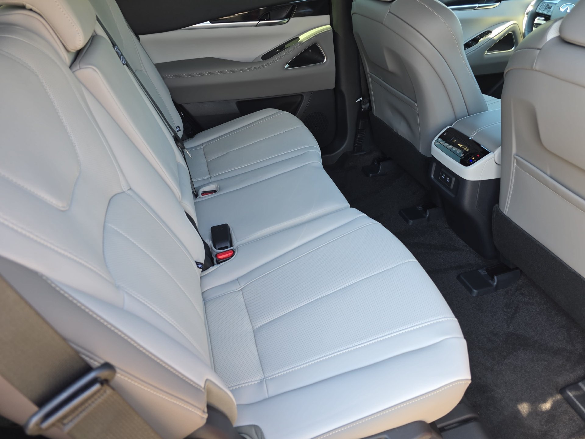 New 2027 INFINITI QX65 Sport w/ Premium Package AWD/4WD image 11
