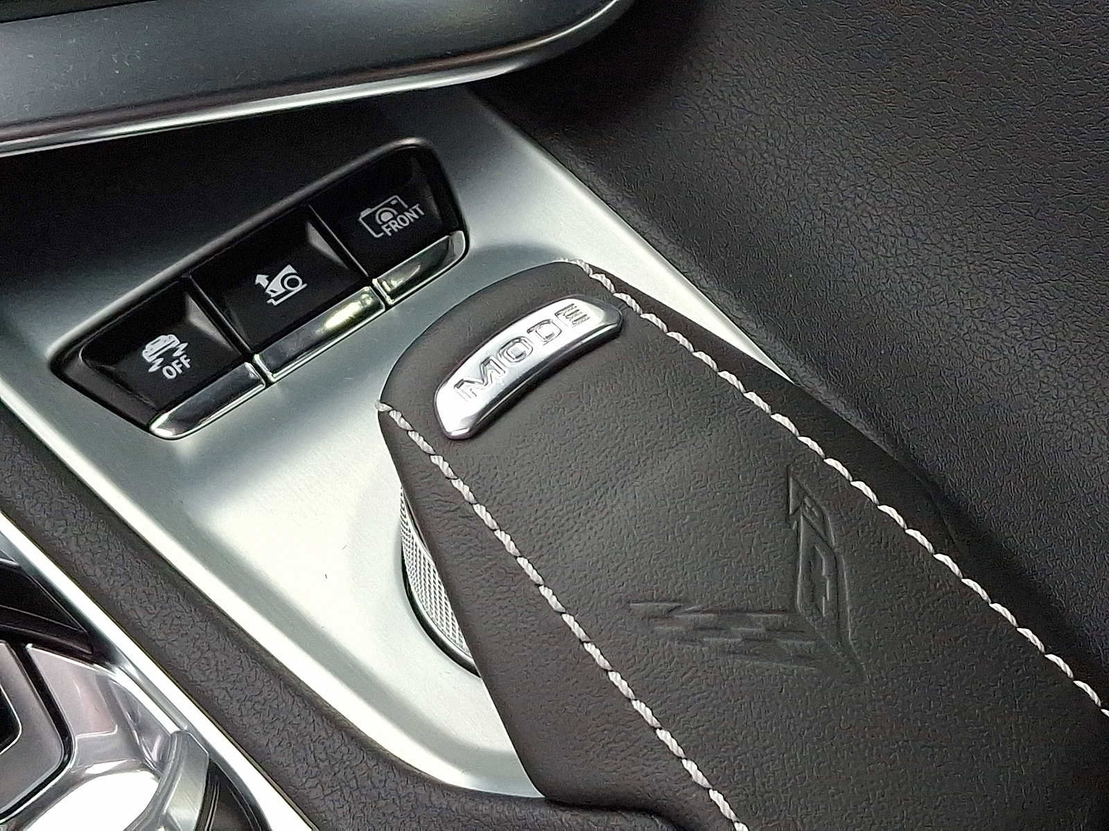 Used 2024 Chevrolet Corvette Stingray Preferred Cpe w/ Z51 Performance Package image 23