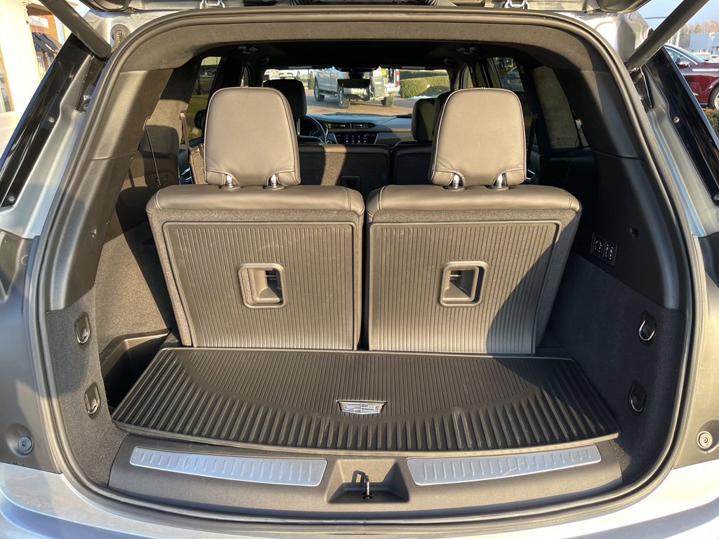 Used 2024 Cadillac XT6 Premium Luxury w/ Platinum Package image 13