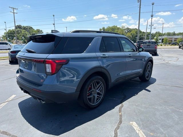 Used 2025 Ford Explorer ST w/ Sun And Sound Package AWD/4WD image 7