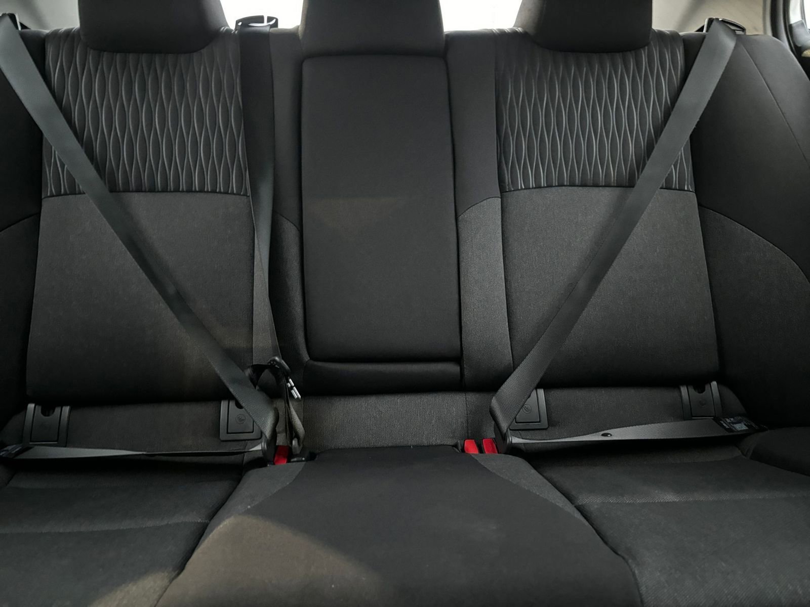 Used 2025 Toyota Camry LE image 37