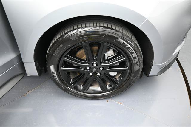 Used 2024 Ford Edge ST-Line AWD/4WD image 25