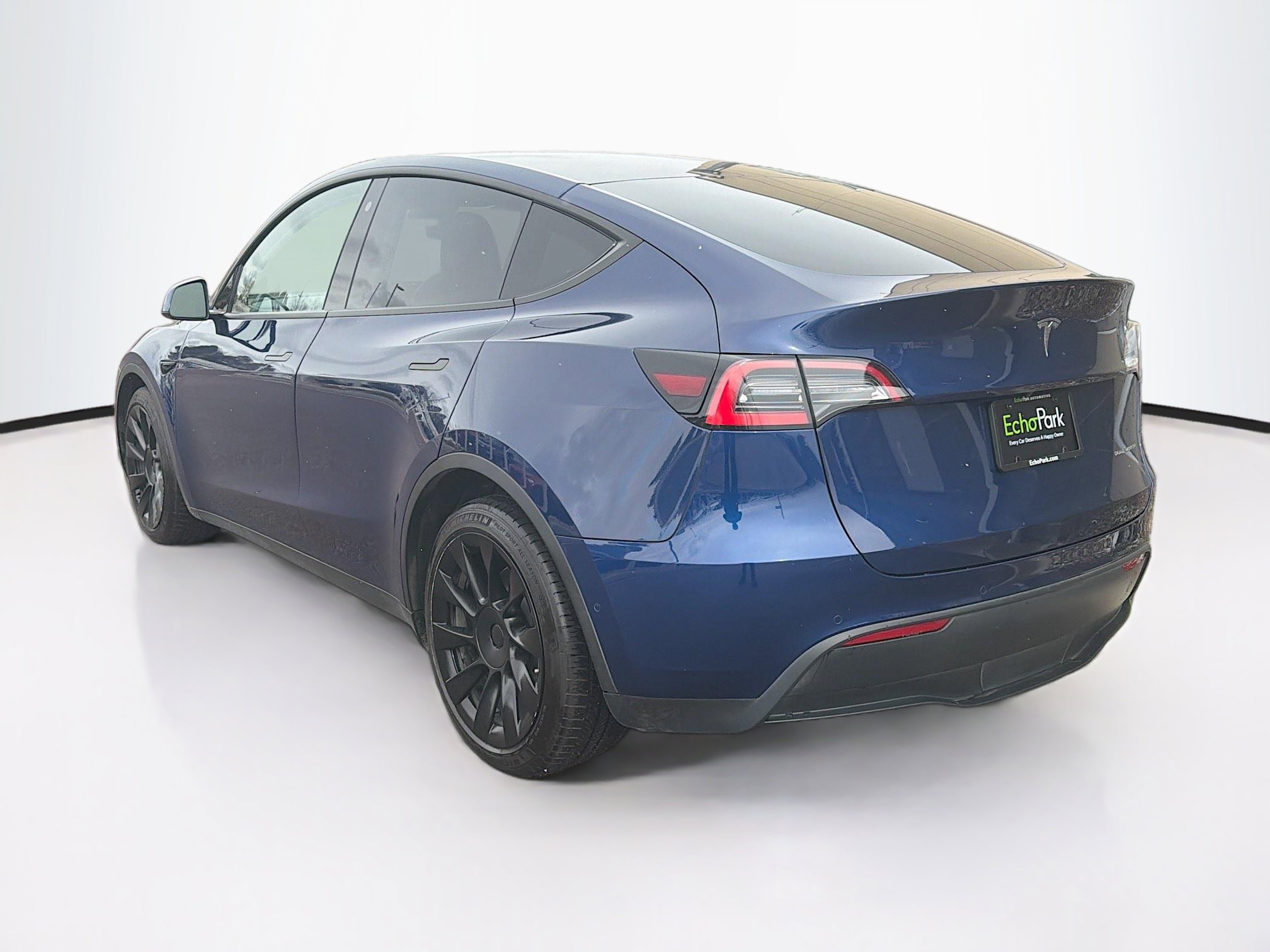 Used 2021 Tesla Model Y Long Range image 5