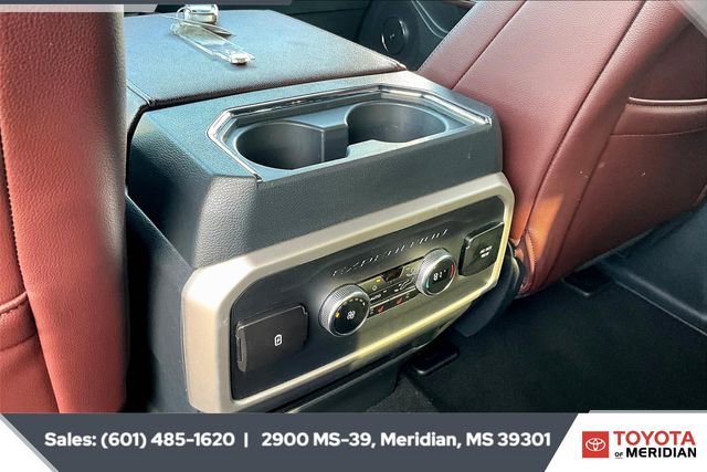 Used 2024 Ford Expedition Limited image 25