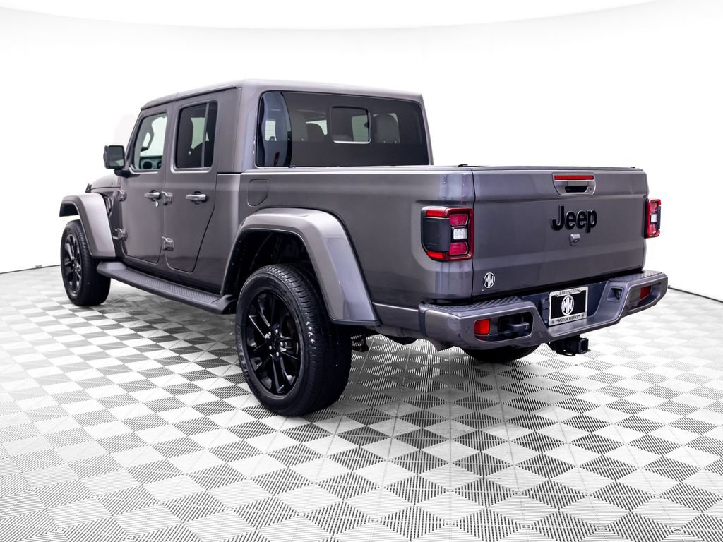 Used 2021 Jeep Gladiator Overland AWD/4WD image 4