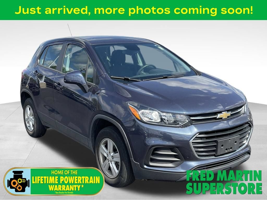 Used 2018 Chevrolet Trax LS AWD/4WD image 1