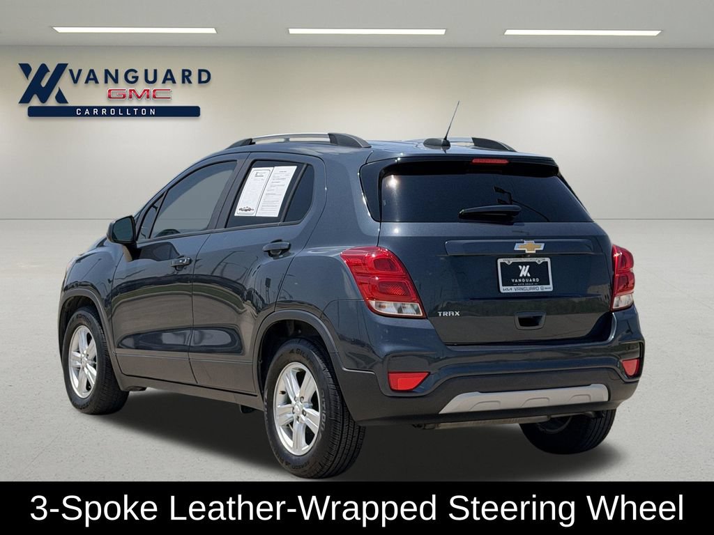Used 2021 Chevrolet Trax LT w/ LT Convenience Package FWD image 7