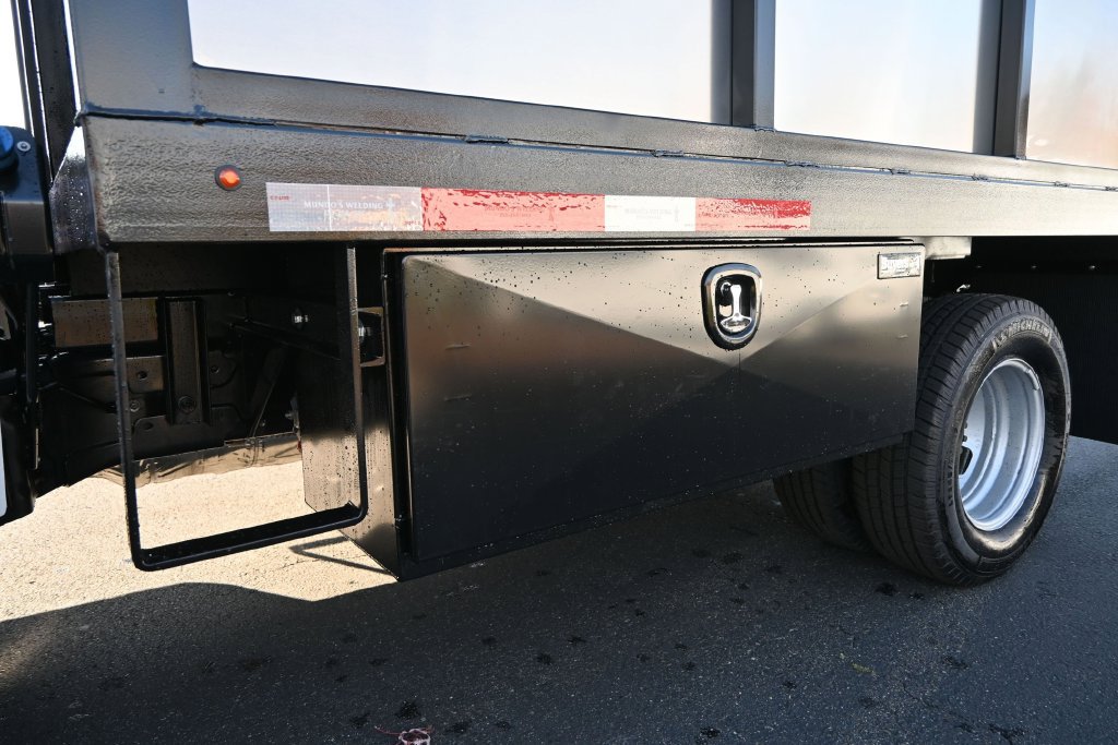 New 2024 Ford F350 XL w/ XL Chrome Package RWD image 24