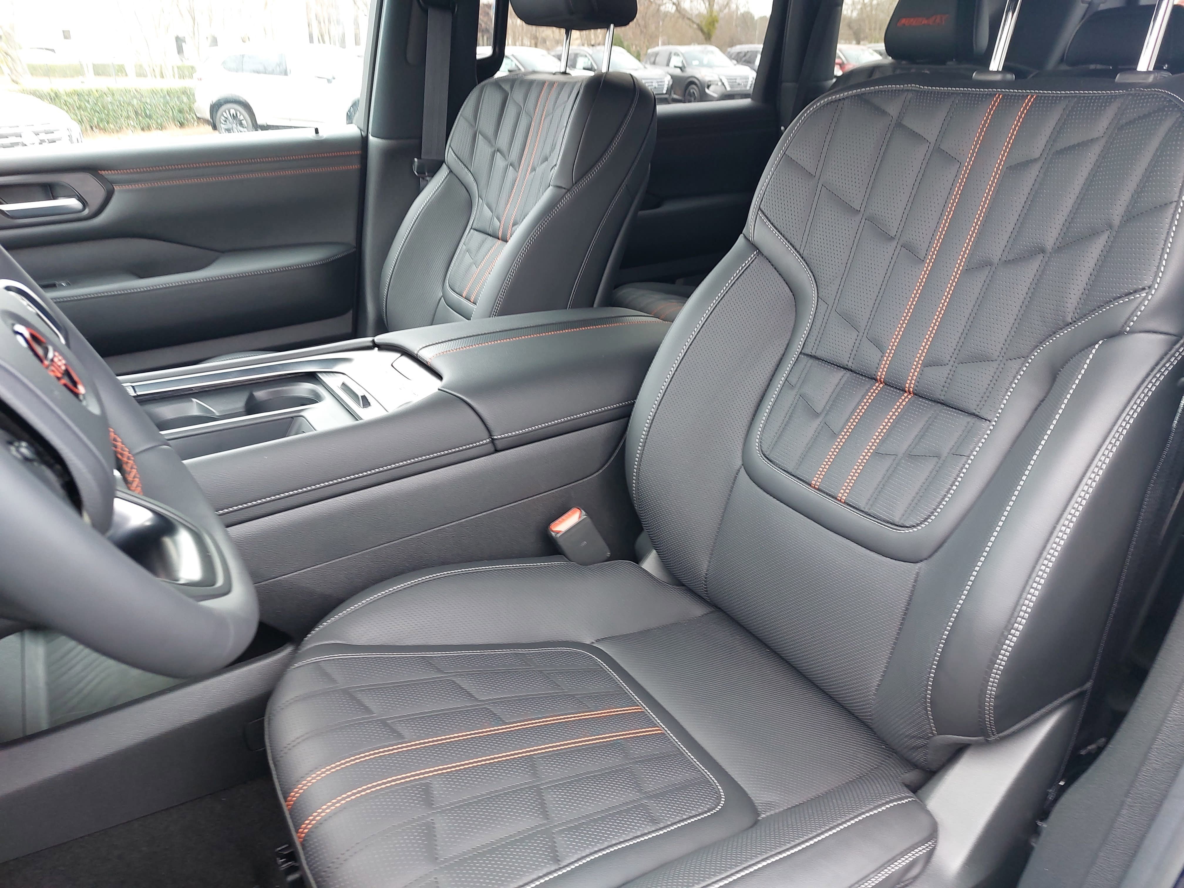 New 2025 Nissan Armada PRO-4X AWD/4WD image 16