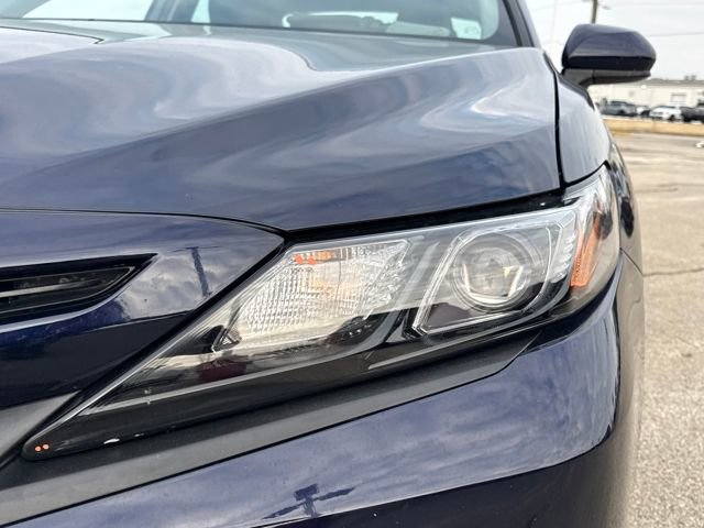 Used 2021 Toyota Camry SE image 16