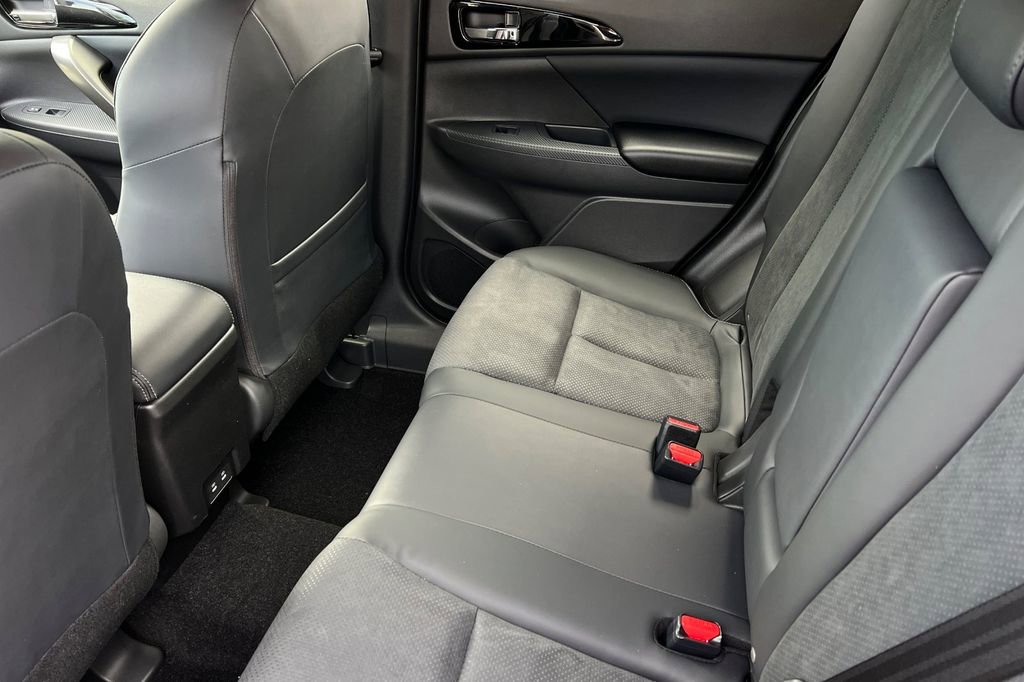 New 2026 Mitsubishi Eclipse Cross AWD image 13