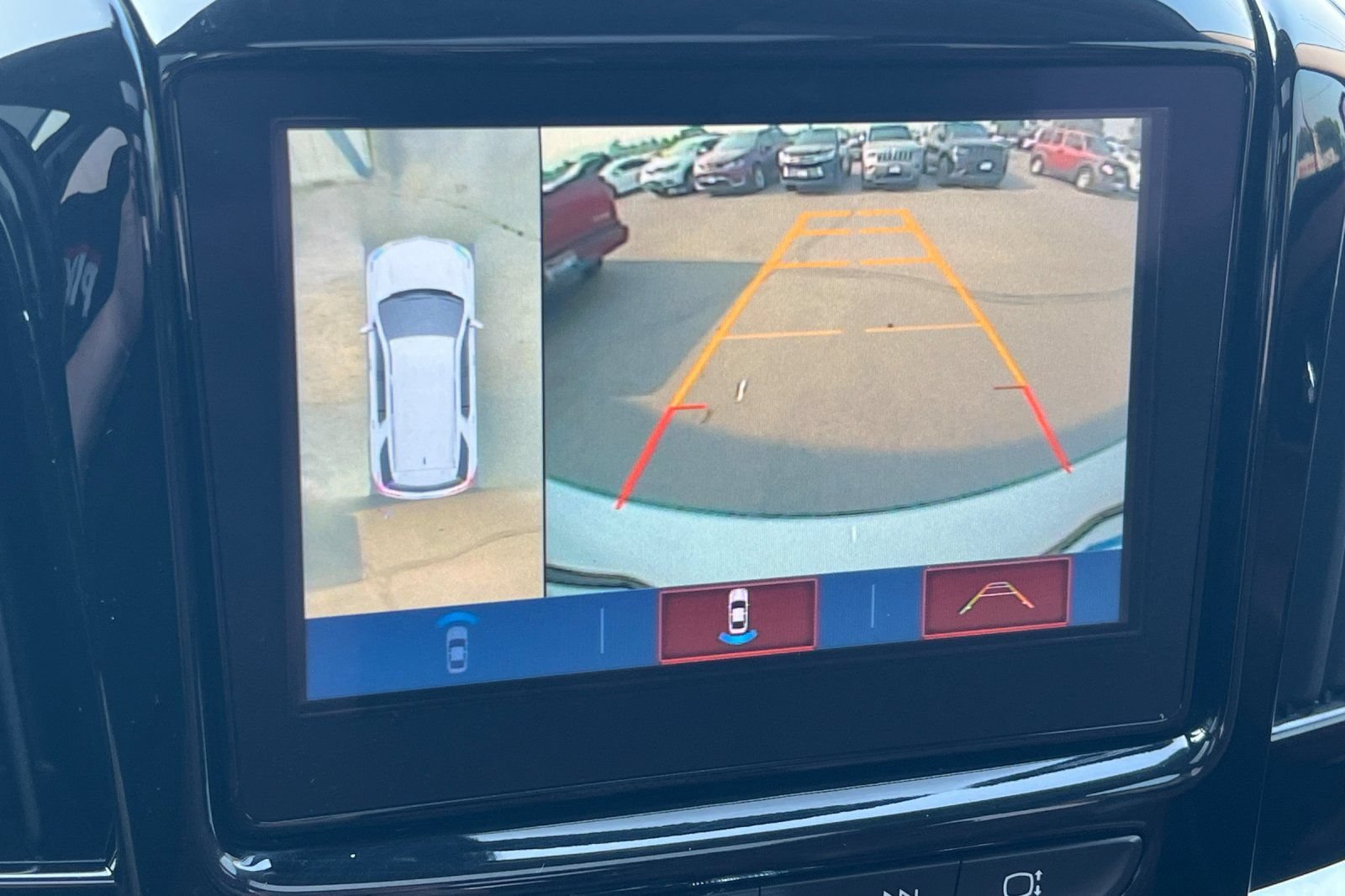 Used 2019 Chevrolet Traverse High Country AWD/4WD image 23
