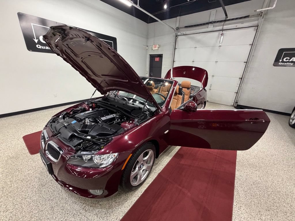 Used 2010 BMW 328i Convertible RWD image 44