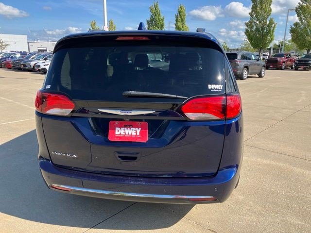 Certified 2019 Chrysler Pacifica Touring-L Plus w/ Advanced Safetytec Group FWD image 7