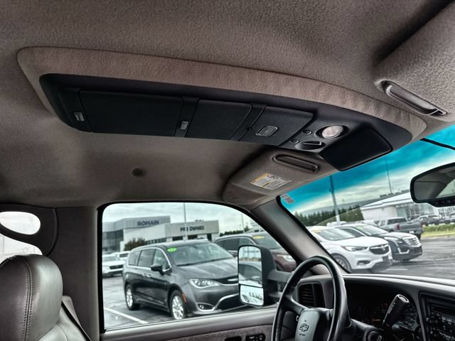 Used 2002 Chevrolet Silverado 3500 LT RWD image 19