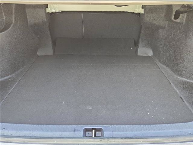 Used 2024 Toyota Camry LE w/ Convenience Package FWD image 6