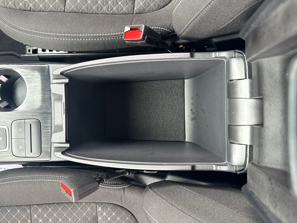 Used 2025 Ford Escape Active AWD/4WD image 26