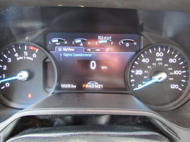 Used 2021 Ford E-350 and Econoline 350 Super Duty RWD image 27