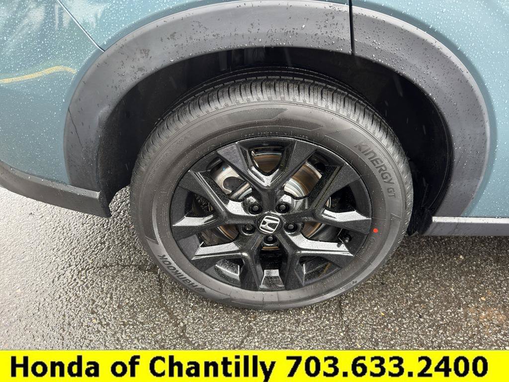 Certified 2025 Honda HR-V Sport image 27