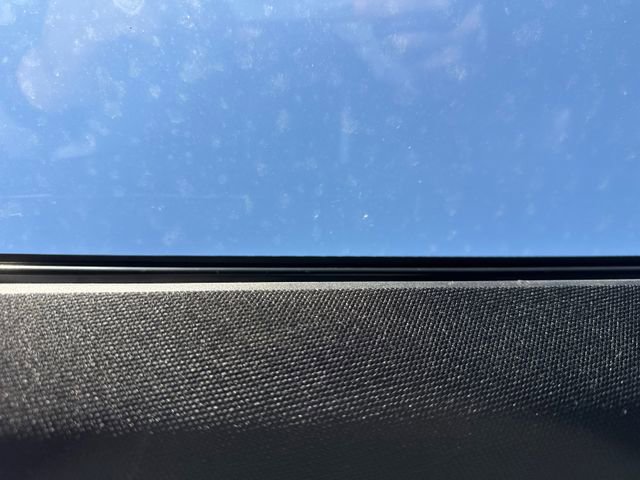 Certified 2022 Ford Explorer Platinum w/ Equipment Group 601A image 31