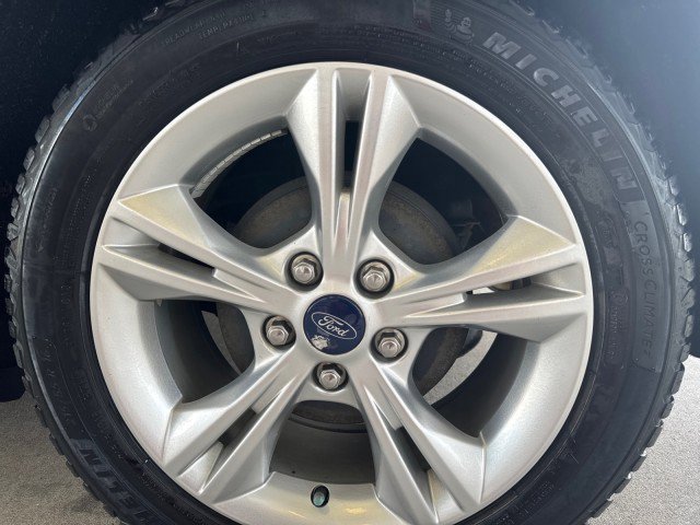 Used 2013 Ford Focus SE FWD image 5