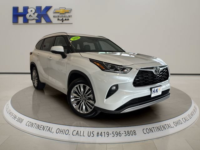 Used 2026 Toyota Highlander Platinum AWD/4WD image 1