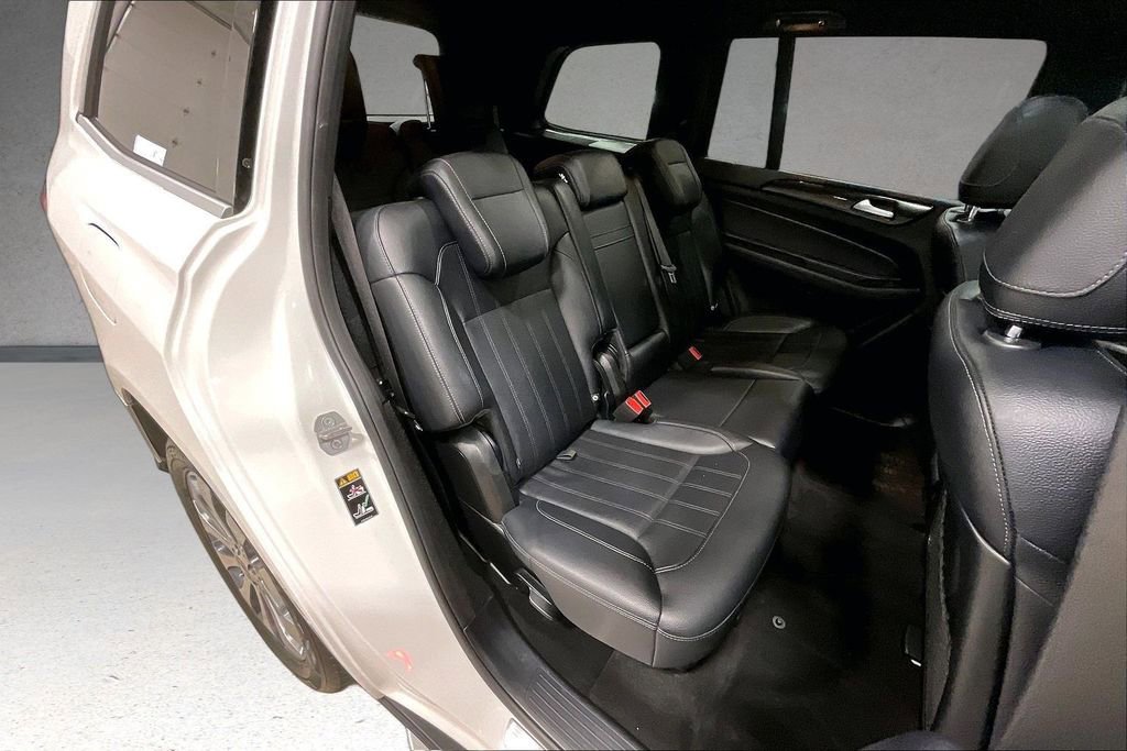 Used 2018 Mercedes-Benz GLS 450 4MATIC image 24