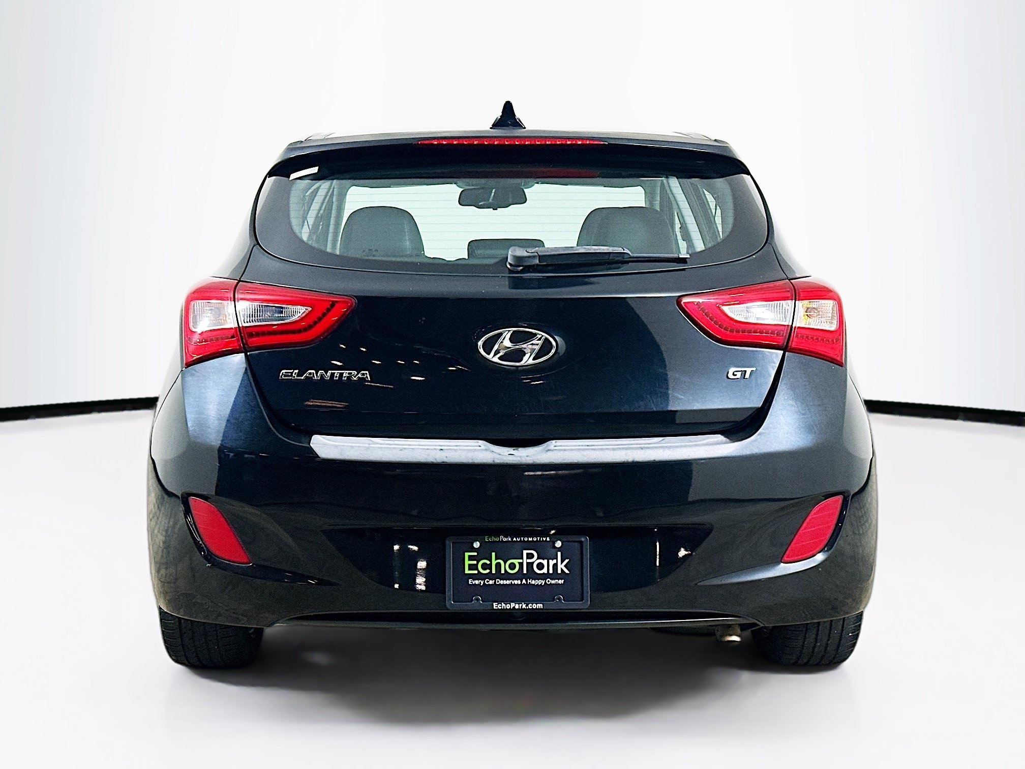 Used 2016 Hyundai Elantra GT w/ Option Group 03 FWD image 7