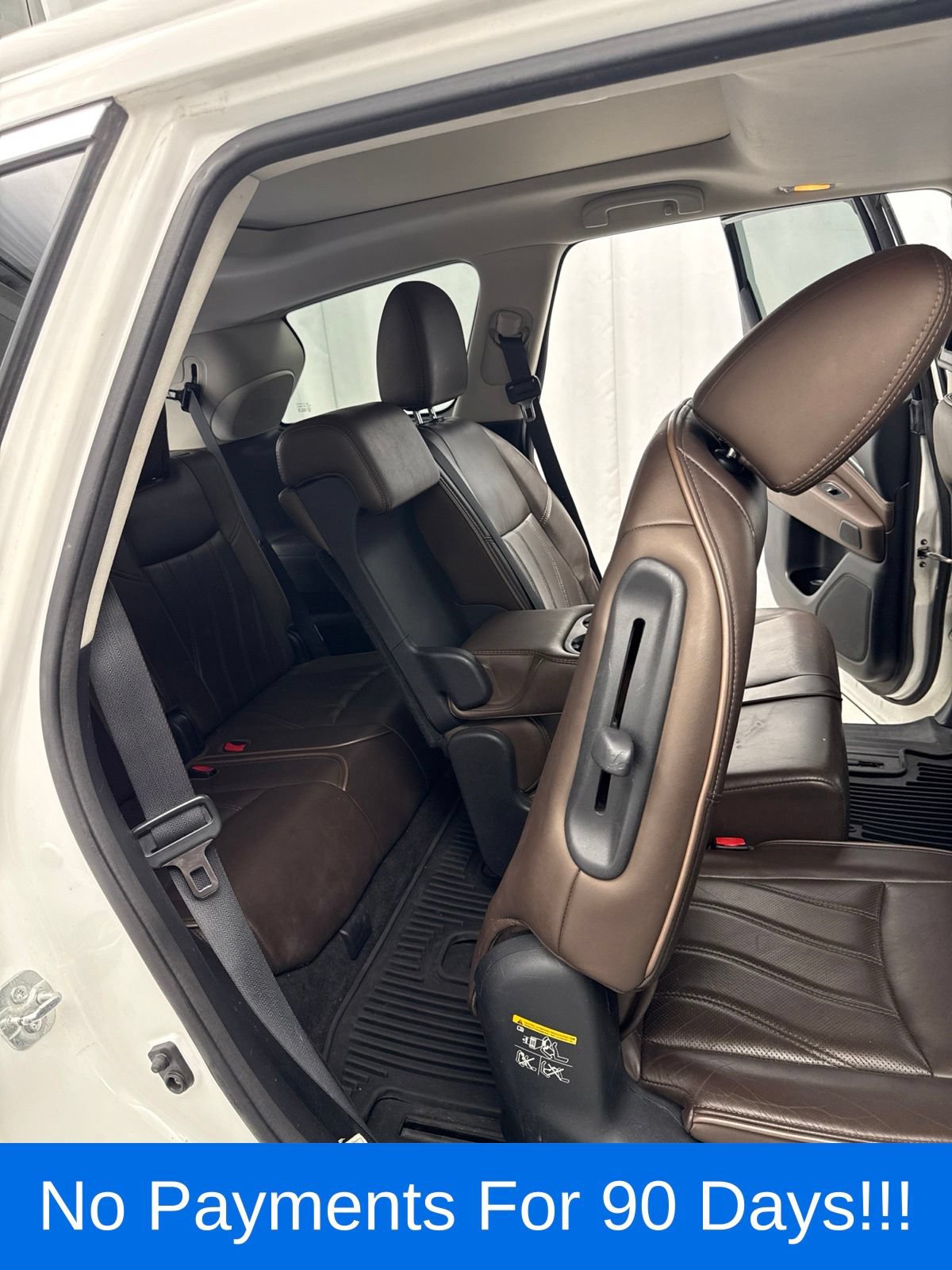 Used 2013 INFINITI JX35 AWD w/ Premium Pkg image 38