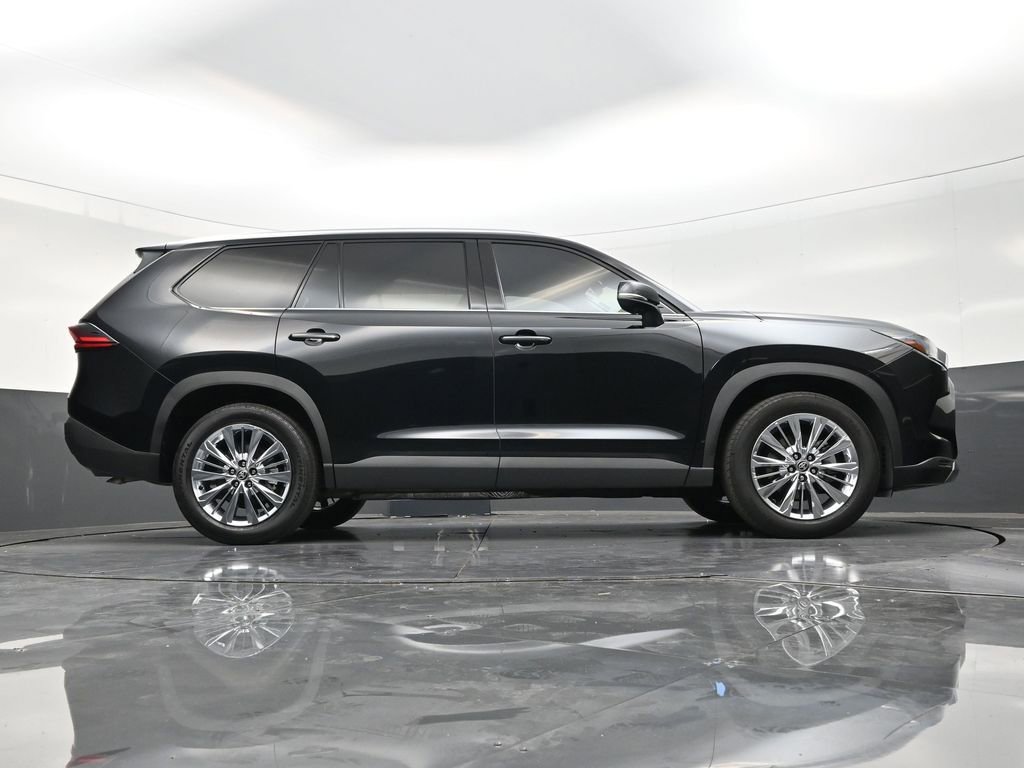 Used 2026 Toyota Grand Highlander AWD image 30