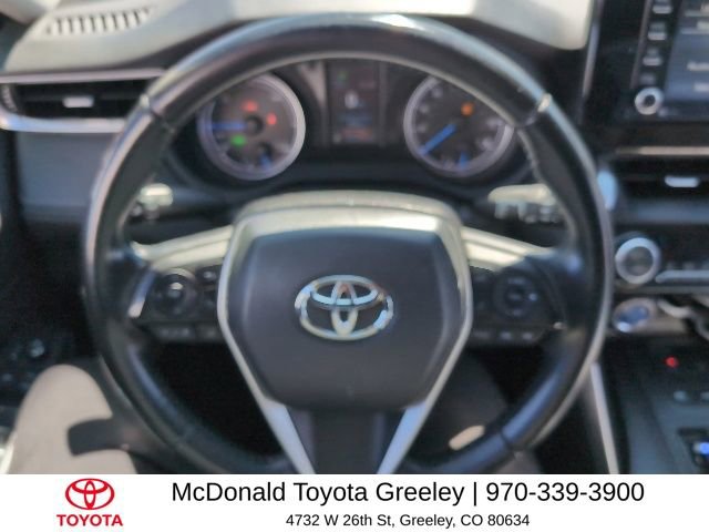 Used 2021 Toyota Venza LE AWD/4WD image 5