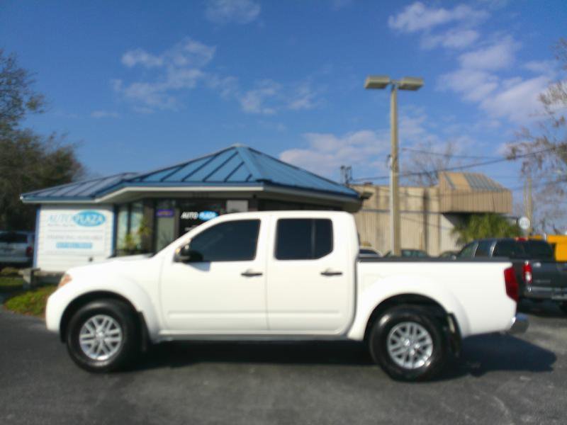 Used 2017 Nissan Frontier SV AWD/4WD image 9